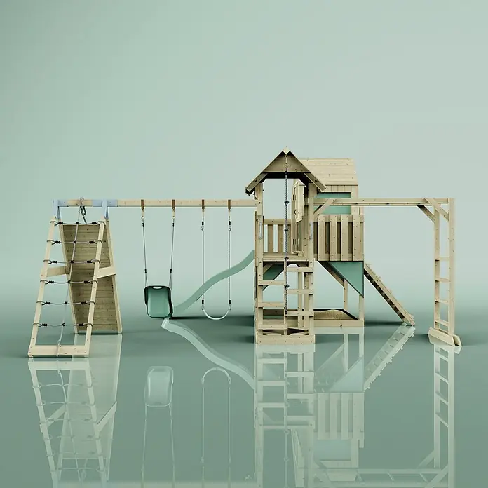 OutdoorToys Kinderspielturm Polarplay Milo - L x B x H: 562 x 503 x 291 cm, Grün - Hölzernes Spielset mit Spielhaus, hellgrüner Rutsche, Schaukeln und Kletterelementen.