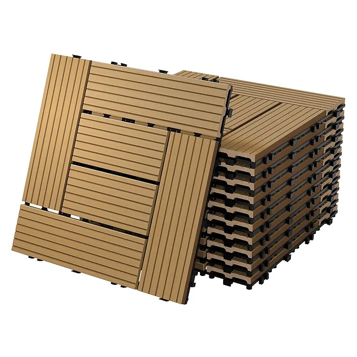 ECD Germany Terrassenfliese Bodenbelag 4m²/44 Stück Teak rutschfest Balkonfliesen - 30 cm x 30 cm x 20 mm, Teak - Stapel hellbrauner Klick-Terrassenfliesen in Holzoptik mit schwarzen Kunststoffunterseiten, teilweise ausgelegt.