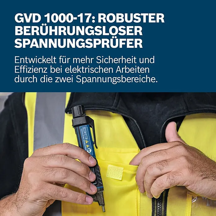 Bosch Professional Spannungsprüfer GVD 1000-17 - 24 V - 1.000 V, Blau, Schwarz - Eine Person in gelber Warnweste hält einen blau-schwarzen berührungslosen Spannungsprüfer, der in eine Tasche gesteckt oder entnommen wird.