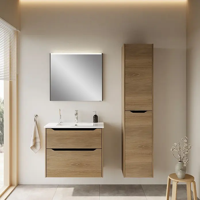 VitrA Integra Square Badmöbel-Set - Gesamtbreite Badmöbel: 80 cm, Eiche Gold - Modernes Badezimmermöbel-Set aus hellem Holz, bestehend aus Waschtischunterschrank, beleuchtetem Spiegel und Hochschrank.