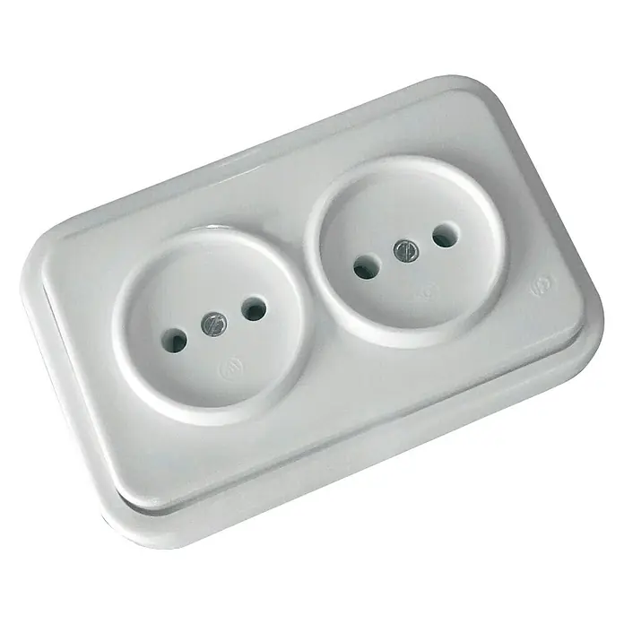Fontini Kristal Enchufe doble - Blanco, Plástico, Montaje en superficie, Número de elementos: 2 ud. - Enchufe doble blanco, ideal para uso en interiores. Perfecto para conectar múltiples dispositivos, solución de alimentación segura.