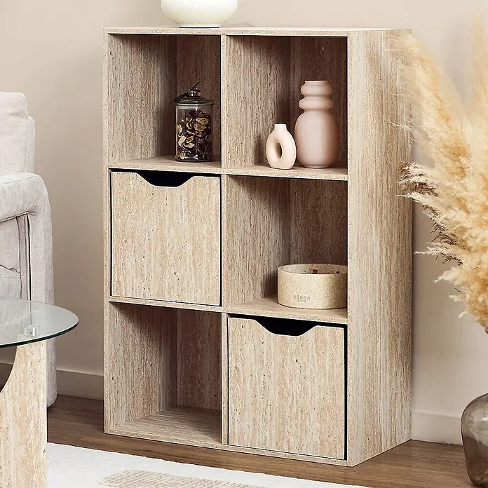 Home Deco Factory Estantería de madera Pietra - Al x An x Pr: 97,8 x 66,6 x 31,8 cm, Capacidad de carga por balda: 5 kg, Número de baldas: 6 ud., Atornillado, Natural - Mueble de almacenamiento modular de madera clara con 4 estantes abiertos y 2 cajones integrados para un hogar moderno.