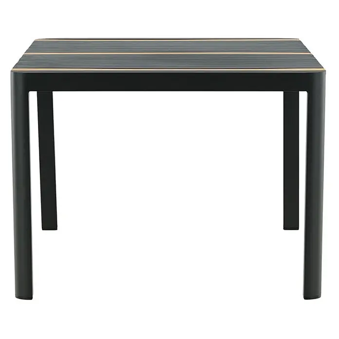 Ebuy24 Gartentisch Togo - L x B x H: 150 x 90 x 75 cm, Ø x H: 90 x 75 cm, Aluminium, Sonstige, Schwarz - Schwarzer quadratischer Tisch mit einer Lamellenplatte und helleren Streifen.