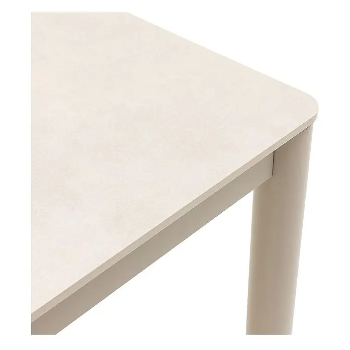 Ebuy24 Gartentisch Asta - L x B x H: 90 x 160 x 74 cm, Ø x H: 160 x 74 cm, Aluminium, Keramik, Sonstige, Sandfarben - Heller beigefarbener Tisch mit strukturierter, matter Oberfläche, abgerundeten Ecken und dickem Bein.