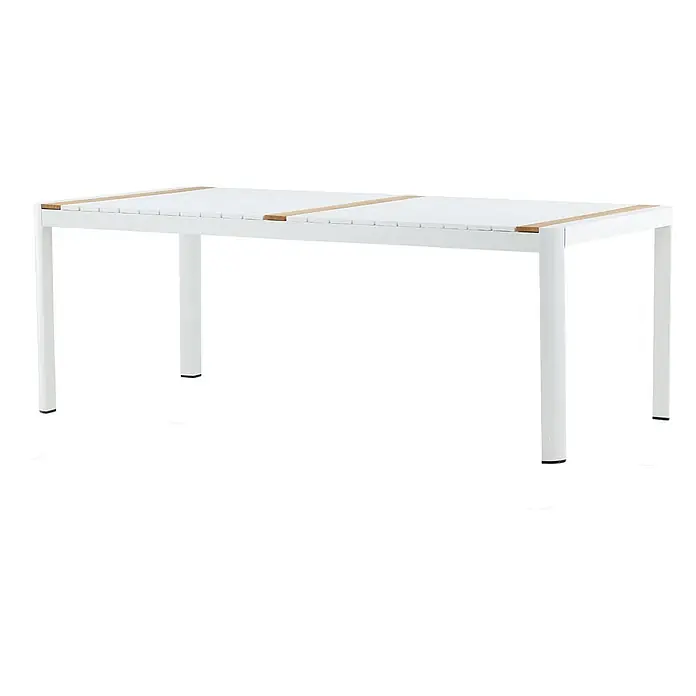 Ebuy24 Gartentisch Togo - L x B x H: 200 x 100 x 75 cm, Ø x H: 100 x 75 cm, Aluminium, Sonstige, Weiß - Weißer rechteckiger Tisch mit Lattenplatte und zwei hellen Holzleisten, auf vier weißen Beinen.