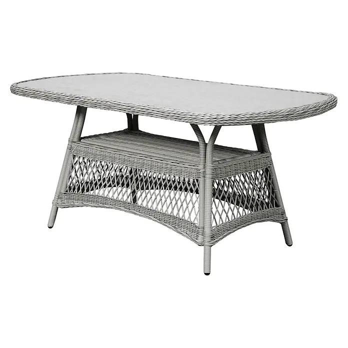 Ebuy24 Gartentisch Hvalo - L x B x H: 90 x 165 x 74 cm, Ø x H: 165 x 74 cm, Aluminium, Rattan, Glas Rattan = Polyrattan, Sonstige, Beige - Grauer Polyrattan-Gartentisch mit Glasplatte und unterer Ablagefläche.
