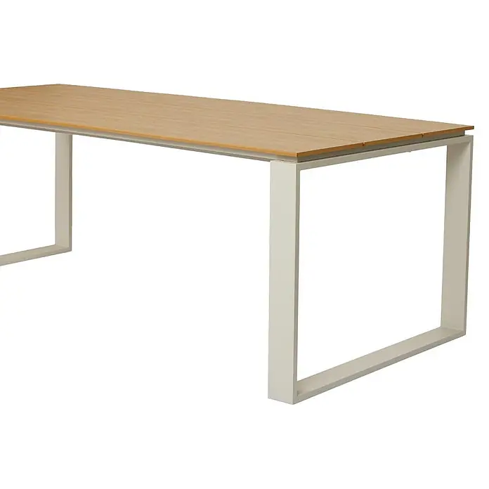 Ebuy24 Gartentisch Martinus - L x B x H: 100 x 210 x 75 cm, Ø x H: 210 x 75 cm, Aluminium, Nonwood, Sonstige, Teak - Rechteckiger Tisch mit heller Holzplatte und hellgrauen Metall-U-Beinen.