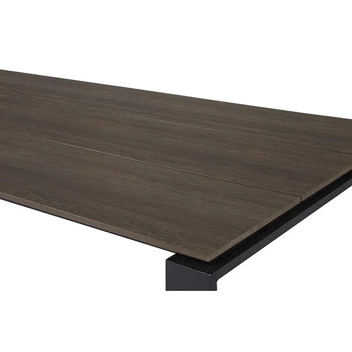 Ebuy24 Gartentisch Martinus - L x B x H: 100 x 210 x 75 cm, Ø x H: 210 x 75 cm, Aluminium Nonwood, Sonstige, Braun - Dunkelbraune Holz-Tischplatte mit schwarzem Metallgestell.