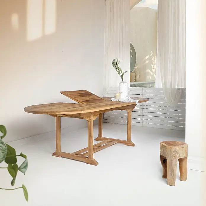 Ebuy24 Gartentisch Salamanca - L x B x H: 240 x 90 x 75 cm, Ø x H: 90 x 75 cm, Teak, Sonstige, Teak Dekor - Ausziehbarer Teak-Esstisch mit teilweise geöffneter Platte, vielseitig einsetzbar.