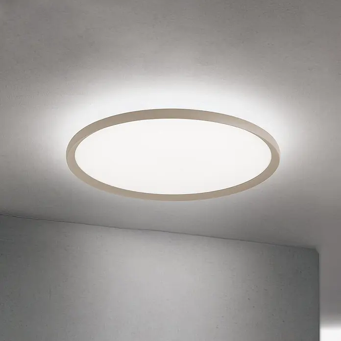 Orion Leuchten LED-Deckenleuchte rund -  - Beleuchtete runde LED-Deckenleuchte mit beigem Rahmen.
