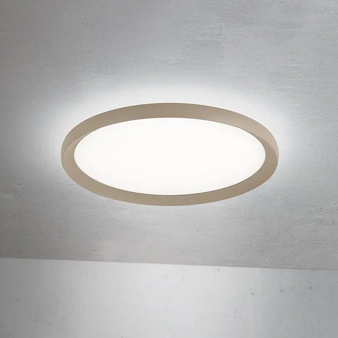 Orion Leuchten LED-Deckenleuchte rund -  - Beleuchtete runde Deckenleuchte mit hellbeigem Rahmen und weißem Diffusor.