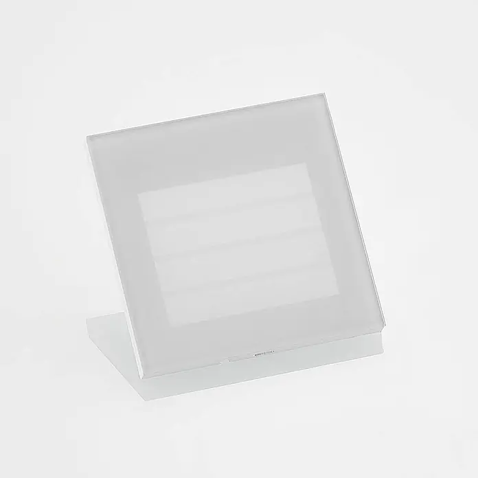 Arcchio Außenwandleuchte Zamo - weiß / opal, IP65 - Weißes, mattiertes Glas-Display-Panel mit subtilen internen Segmenten.