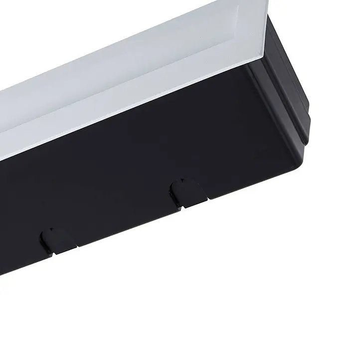 Lucande Außenwandleuchte Loya - weiß / opal, IP54 - Schwarze, rechteckige LED-Einbauleuchte mit weißem Inneren.