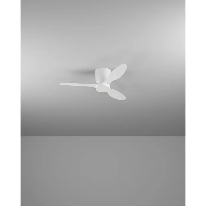 Eglo Deckenventilator Baracarès - Weiß, 106 cm - Weißer Deckenventilator mit drei Flügeln und integrierter Beleuchtung.