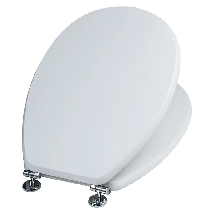 Kiamami Valentina WC-Sitz - Weiß - Weißer Toilettensitz mit Chromscharnieren, leicht geöffnet.