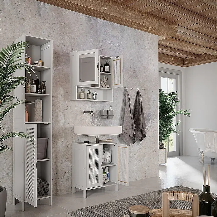 Vicco Badmöbel-Set - Weiß, Sonstiges - Weißes Badmöbel-Set aus Holz mit Hochschrank, Spiegelschrank und Waschtischunterschrank, mit perforierten Türakzenten, in einem modernen Bad.