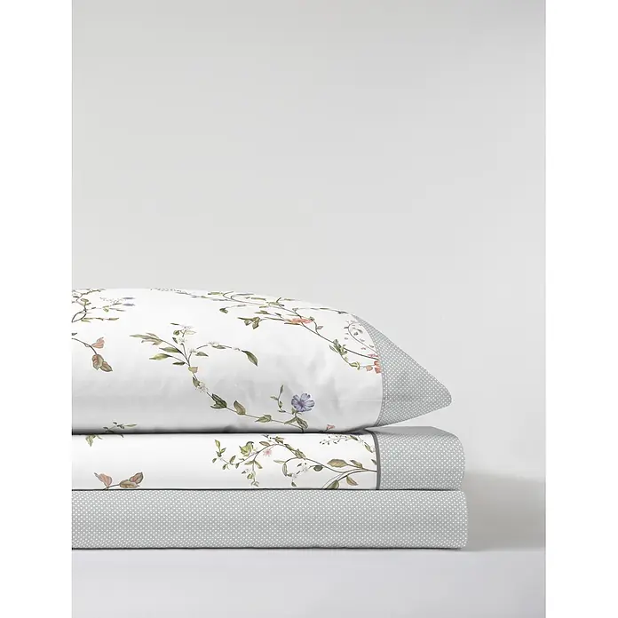 Juego de sábanas Pasata Doris - L x An: 190 x 90 cm, 50 % Algodón - 50 % Poliéster, Gris, 3 pzs. - Juego de ropa de cama blanco con estampado floral y detalles grises de lunares, apilado.