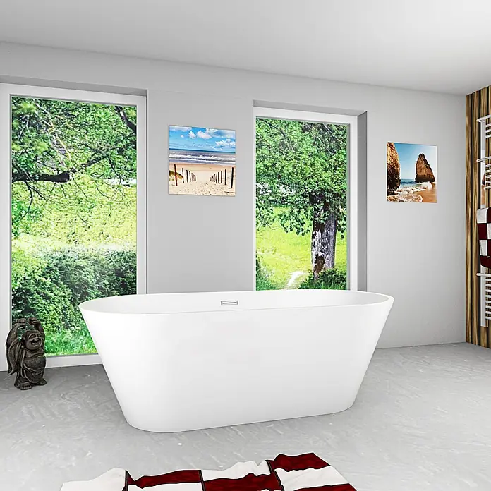 AcquaVapore Freistehende Badewanne Fertigdusche F01-170 - L x B: 170 x 80 cm, Acryl, Weiß - Weiß freistehende Badewanne in einem hellen Badezimmer.