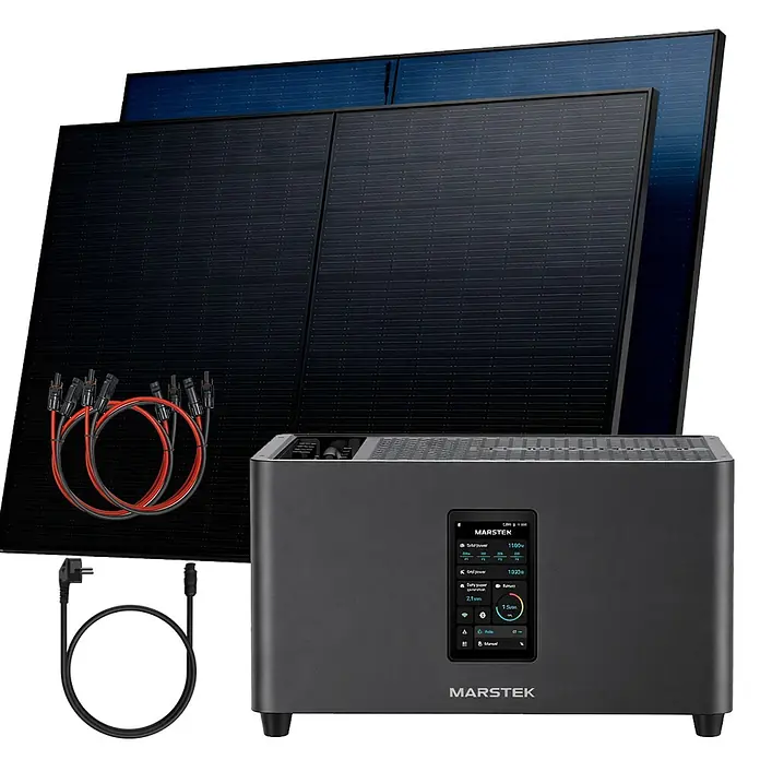 Sunniva Balkonkraftwerk-Set 1000 / 800 Watt mit Marstek Jupiter C Plus 2.56 kWh Speicher - Nennleistung: 800 W - Ein Solaranlagensystem mit einem schwarzen Solarmodul, einem blauen Solarmodul, einem dunkelgrauen MARSTEK Wechselrichter, MC4-Kabeln und einem Netzkabel.