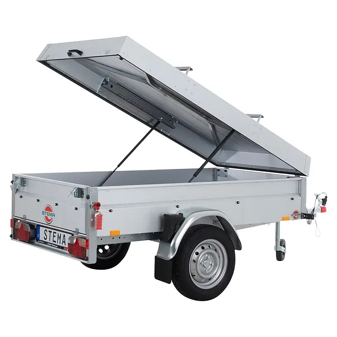 Stema Anhänger BASIC PLUS 750 - Nutzlast: 569 kg, Einachser, Kasteninnenmaß: 201 x 108 x 45 cm, Ungebremst - Silberner Metallanhänger mit geöffnetem Deckel, zeigt Laderaum, gestützt durch Gasfedern.