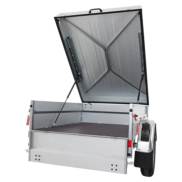 Stema Anhänger BASIC PLUS 550 - Nutzlast: 387 kg, Einachser, Kasteninnenmaß: 154 x 108 x 45 cm, Ungebremst - Silberfarbener Metallanhänger mit offener Klappe, von Gasfedern gestützt, zeigt seinen Innenraum.