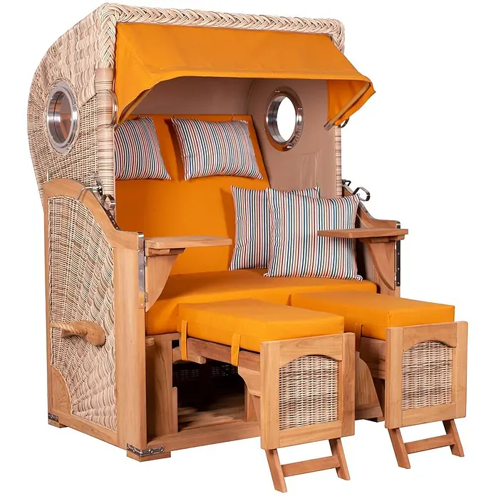 Mr. Deko Strandstuhl Strandkorb Düne Bullauge Teak PE Shell Dessin 586 - Teakholz. Polyrattan, Rückenlehne verstellbar, PE Shell, B x T x H: 125 x 80 x 170 cm - Strandkorb aus Korbgeflecht mit Holzrahmen, orangefarbenem Verdeck, orangefarbenen Polstern, gestreiften Kissen und Fußstützen.