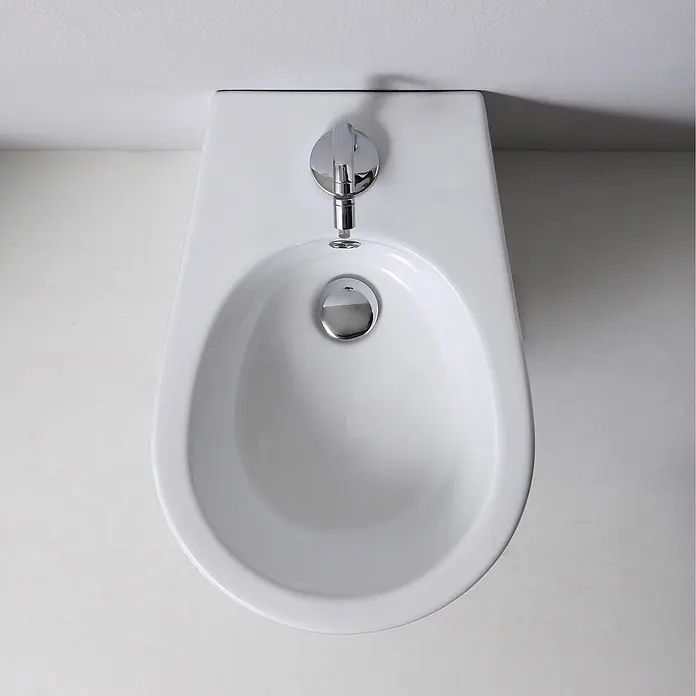 Kiamami Valentina Stand-Bidet - 510 x 365 cm, Weiß, Keramik - Weißes Keramik-Bidet mit Chrom-Mischbatterie und Abfluss.