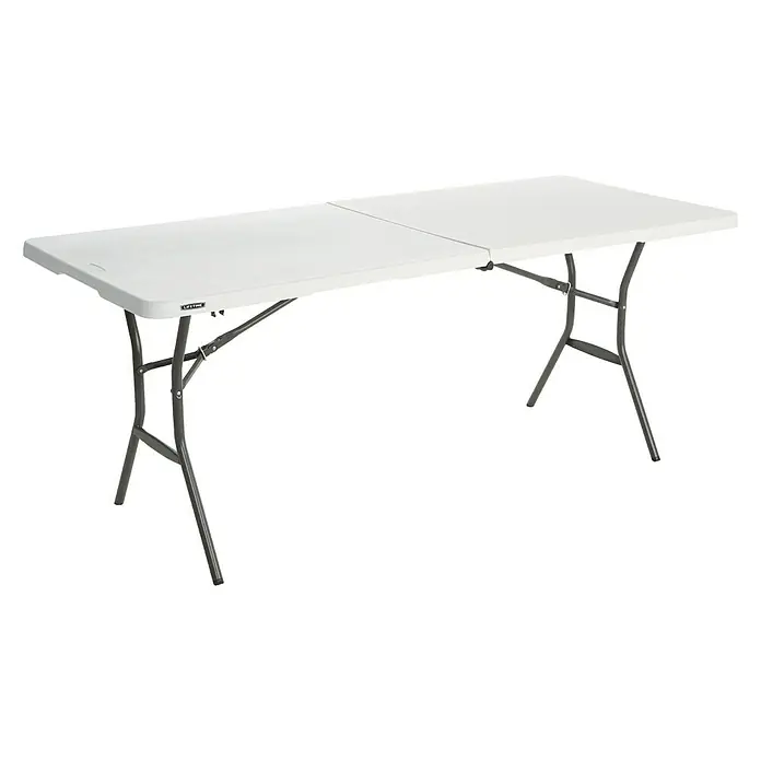 Lifetime Gartentisch - L x B x H: 183 x 76 x 74 cm, Polyethylen, Stahl, Rechteckig, Weiß - Ein weißer Klapptisch mit grauem Metallgestell, ideal für Veranstaltungen und den täglichen Gebrauch, robust und einfach zu verstauen.
