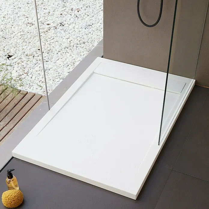 Camargue Manhattan Duschwanne - L x B: 140 x 90 cm, Weiß - Ein minimalistisches, weißes Duschbecken mit niedrigem Profil, das sich nahtlos in ein modernes Badezimmerdesign einfügt.