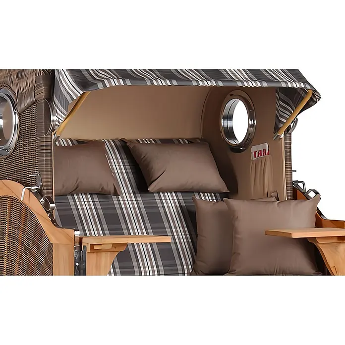 Mr. Deko Strandstuhl Strandkorb Düne Bullauge Teak PE Grey Dessin 522 - 1 Stk., Teakholz. Polyrattan, Rückenlehne verstellbar, PE Grey - Brauner Strandkorb aus Korbgeflecht mit gestreiftem Verdeck, braunen Kissen und hölzernen Beistelltischen, mit Metall-Bullaugen.