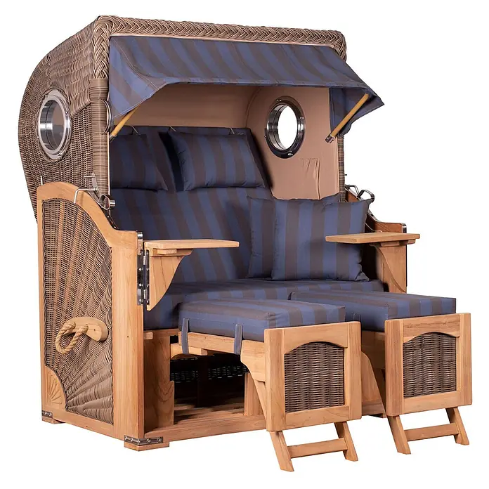Mr. Deko Strandstuhl Strandkorb Düne Bullauge Teak PE Grey Dessin 582 - 1 Stk., Teakholz. Polyrattan, Rückenlehne verstellbar, PE Grey - Strandkorb aus Korbgeflecht mit blau-grau gestreiften Polstern, Teakholz-Akzenten, Bullaugen und ausziehbaren Fußteilen.