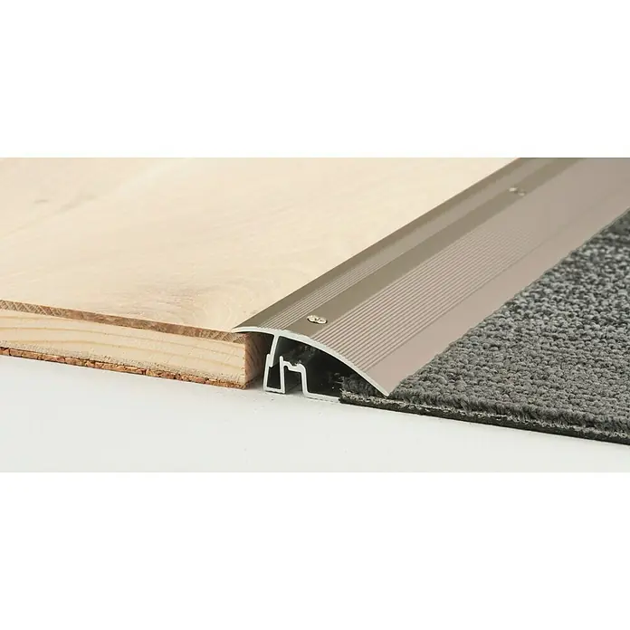 LOGOCLIC Anpassprofil 402 - Edelstahl matt, 0,9 m x 50 mm, Montageart: Schrauben - Übergangsprofil zwischen Holzboden und Teppichboden, silberfarben, zur einfachen und sauberen Verbindung unterschiedlicher Bodenbeläge.