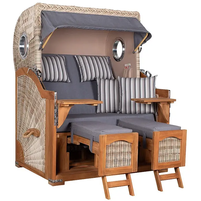 Mr. Deko Strandstuhl Strandkorb Düne Bullauge Teak PE Shell Dessin 544 - Teakholz. Polyrattan, Rückenlehne verstellbar, PE Shell, B x T x H: 125 x 80 x 170 cm - Weiden- und Teakholz-Strandkorb mit grauen Kissen, Verdeck, ausziehbaren Fußstützen und Beistelltischen für zwei Personen.