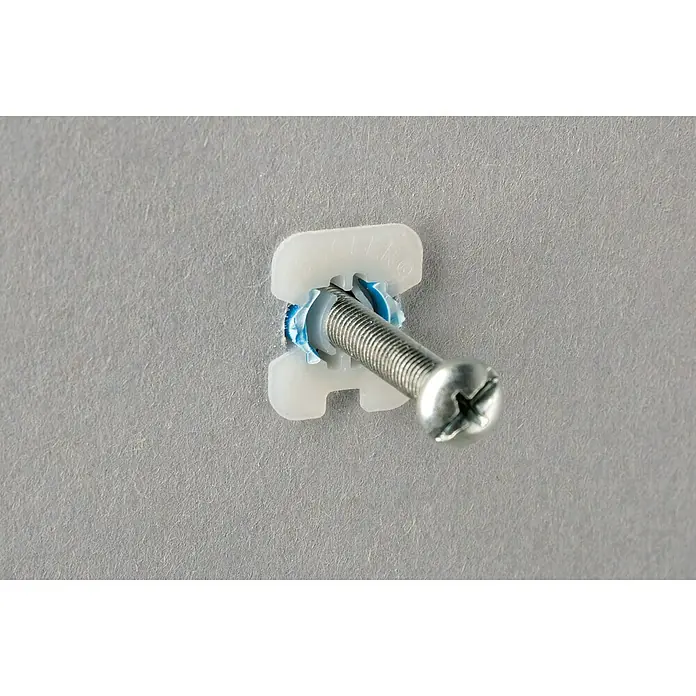 Knauf Gipsplatten Klappdübel Hartmut - Länge Dübel: 190 mm, Länge Schraube: 60 mm - Nahaufnahme eines Schraubankers mit Schraube, ideal für Befestigungen an Wänden und anderen Oberflächen, für sicheren Halt.