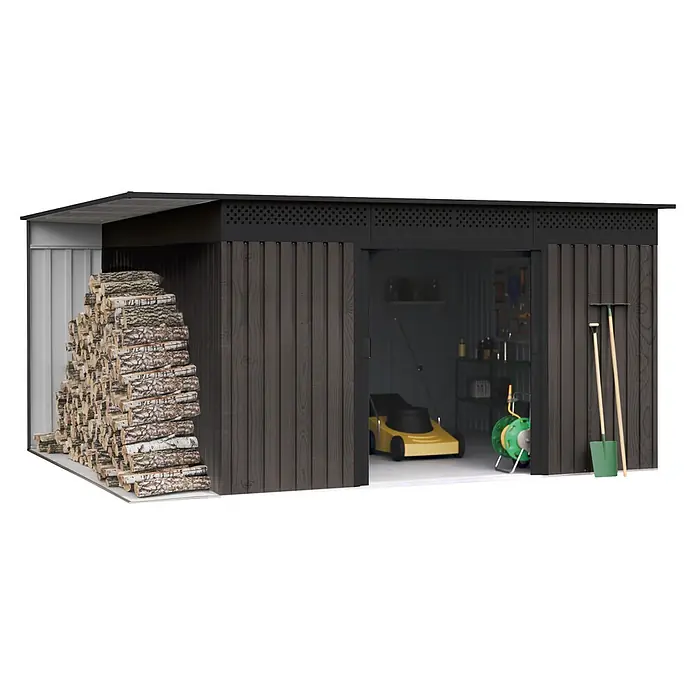 Hoggar Gerätehaus Yosemite THW - Außenmaß inkl. Dachüberstand (B x T): 417 x 353 cm, Stahl, Anthrazit - Modernes dunkelgraues Holzschuppen mit zwei Bereichen: links gestapeltes Brennholz, rechts Gartengeräte wie Rasenmäher und Werkzeug.