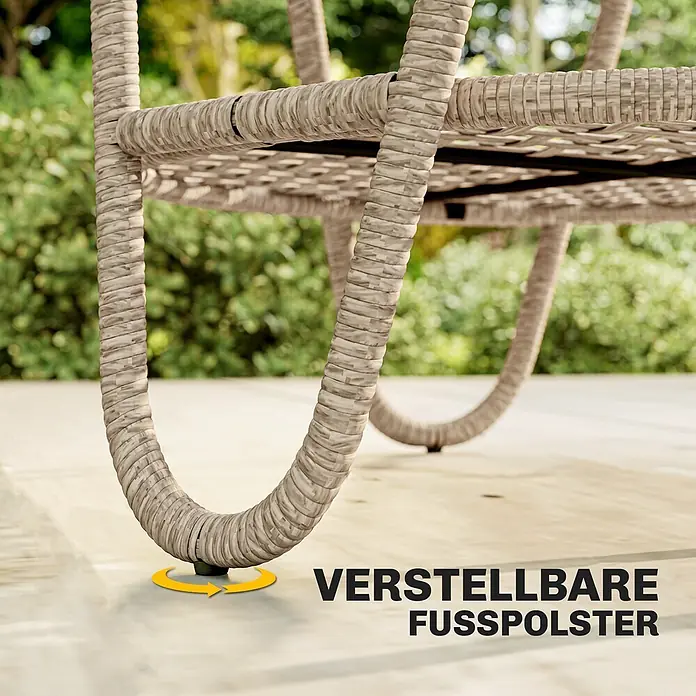 Outsunny Garten-Loungetisch - galvanisiertes Metall, PE, Gelb, L x B x H: 65 x 65 x 50 cm - Nahaufnahme eines beigefarbenen Rattan-Möbelbeins mit verstellbarem Fußpolster, für den Außenbereich geeignet.