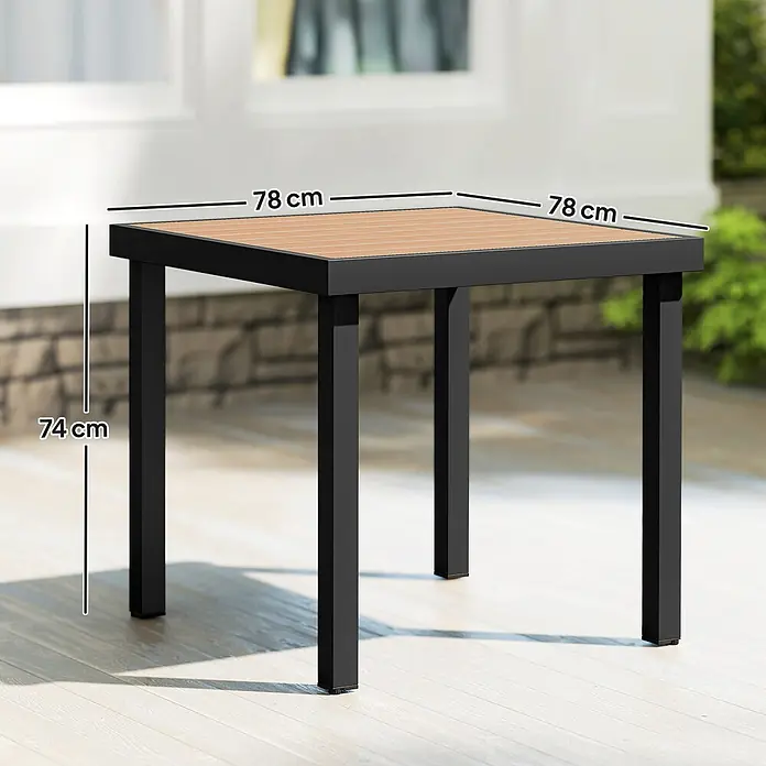 Outsunny Balkontisch für 4 Personen - L x B x H: 78 x 78 x 74 cm, Aluminium, Kunststoff, Quadratisch, Naturholz, Schwarz - Quadratischer Gartentisch mit schwarzem Metallgestell und Holzlamellenplatte. Tischplatte 78x78 cm, Höhe 74 cm.
