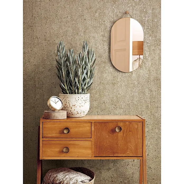 Livingwalls Vliestapete Struktur, beige-braun - 10.050 x 530 mm - Texturierte Wandverkleidung in erdigem Goldton mit einem abgenutzten, rissigen und gesprenkelten Muster.