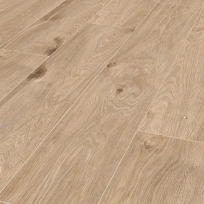 Krono Original Laminat Classic Silent Eco - Eurus Oak, Landhausdiele, 1.288 x 195 x 9 mm - Hellbraune Bodenfliesen in Holzoptik mit natürlicher Maserung und Ästen, im Versatz verlegt.