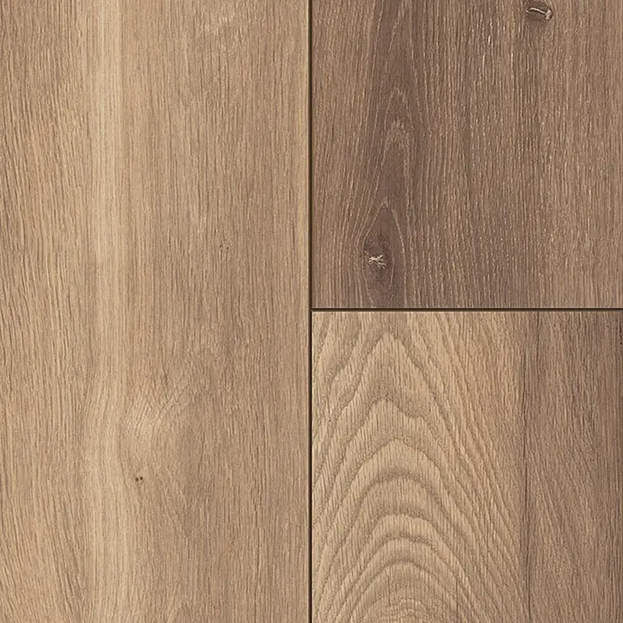 Krono Original Laminat Classic Silent Eco - Wild West Oak, Landhausdiele, 1.288 x 195 x 9 mm - Holzbodenplanken in natürlichen, variierenden Brauntönen mit sichtbarer Maserung.