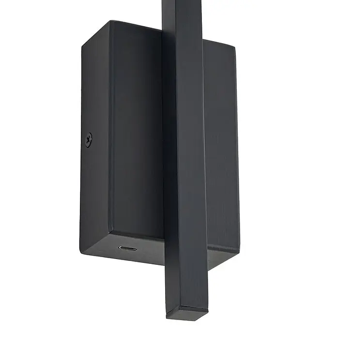 Lucande Wandleuchte Steve - schwarz, schwarz - Schwarze, matte Wandleuchte mit rechteckigem Sockel und vertikalem Akzentelement.