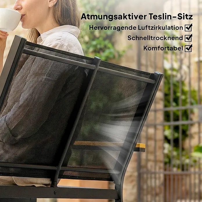 Outsunny Loungemöbel-Set - Texteline, Schwarz - Atmungsaktiver schwarzer Teslin-Netz-Gartenstuhl, bietet hervorragende Luftzirkulation und Komfort für die Entspannung im Freien.