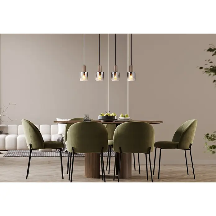 Globo Pendelleuchte Walton - 40 W, L x B x H: 780 x 120 x 1.500 mm, E27 - Ein moderner Essbereich mit rundem Holztisch, olivgrünen Samtstühlen und vier Glaspendelleuchten.