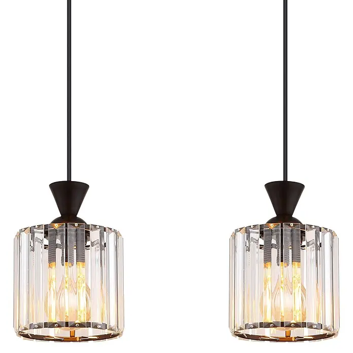 Globo Pendelleuchte Jordana - Höhe: 1.200 mm, 60 W, E27 - Zwei elegante Pendelleuchten mit dunklen Fassungen und klaren facettierten Kristallschirmen, die warm leuchtende Glühbirnen zeigen.