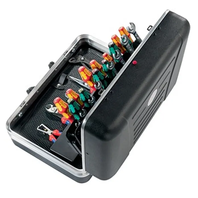 Parat Werkzeugkoffer CLASSIC Plus CP-7 -  - Offener schwarzer Werkzeugkoffer mit silbernem Rahmen, zeigt organisierte Zangen und Schraubendreher mit bunten Griffen.