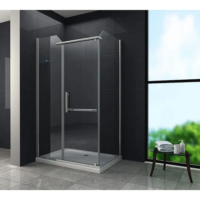 Glasdeals Eckdusche VITA 120 x 90 x 195 cm - 90 x 120 x 195 cm, Beschichtet, Chrom, Stärke: 8 mm - Moderne Glasdusche mit Edelstahlrahmen und Griff, auf einer weißen Duschwanne in einem gefliesten Badezimmer.
