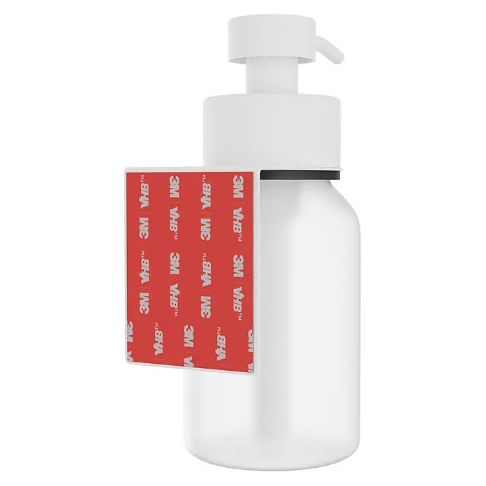 Camargue Antwerpen Seifenspender - Edelstahl, Weiß, Für die Wand - Weiße Spenderflasche mit rotem 3M VHB™ Klebeband-Etikett an der Seite.
