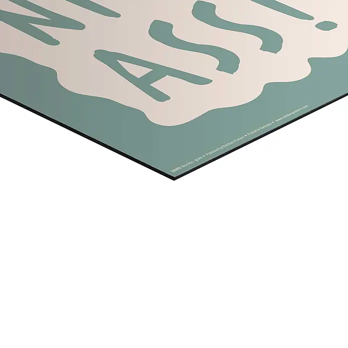 Reinders Decopanel - Nice Ass, B x H: 40 x 50 cm - Grünes und beiges Kunstposter mit wellenförmigen Formen und dem teilweise sichtbaren Text 'ASS!'.