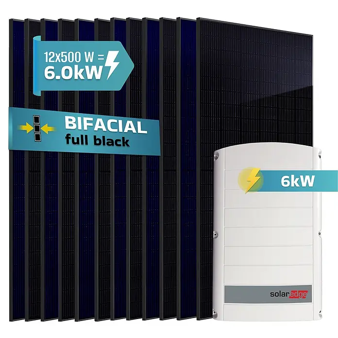 Sunniva Photovoltaik-Anlage Solaranlage 6 kW - L x B x H: 1.906 x 1.134 x 30 mm - 12 volle schwarze bifaziale Solarmodule (6,0kW) und ein weißer SolarEdge 6kW Wechselrichter, ein komplettes Solarsystem darstellend.