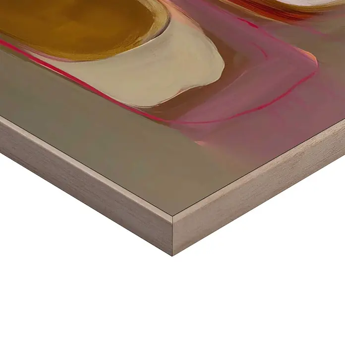 Reinders Bild Slim Frame Wood - Warm Abstract I, B x H: 50 x 70 cm - Nahaufnahme eines gerahmten abstrakten Gemäldes in Gold, Rot und Pink, eingefasst in einem hellen Holzrahmen.